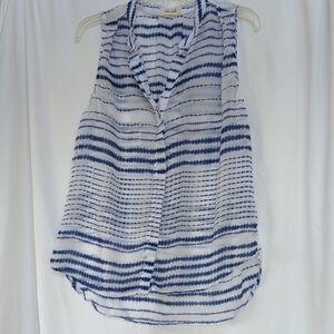 Bella Dahl blue and white patterned sleeveless blouse